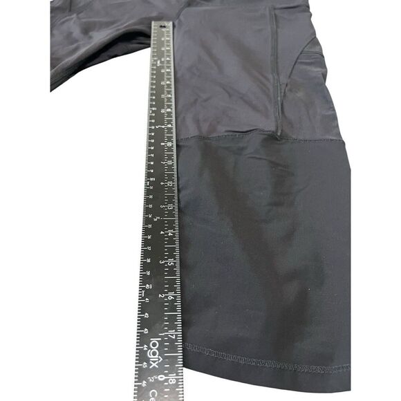 Lululemon Athletica Training Tough Mesh Cropped Leggings Sz 6 Athleisure Workout - Picture 7 of 8